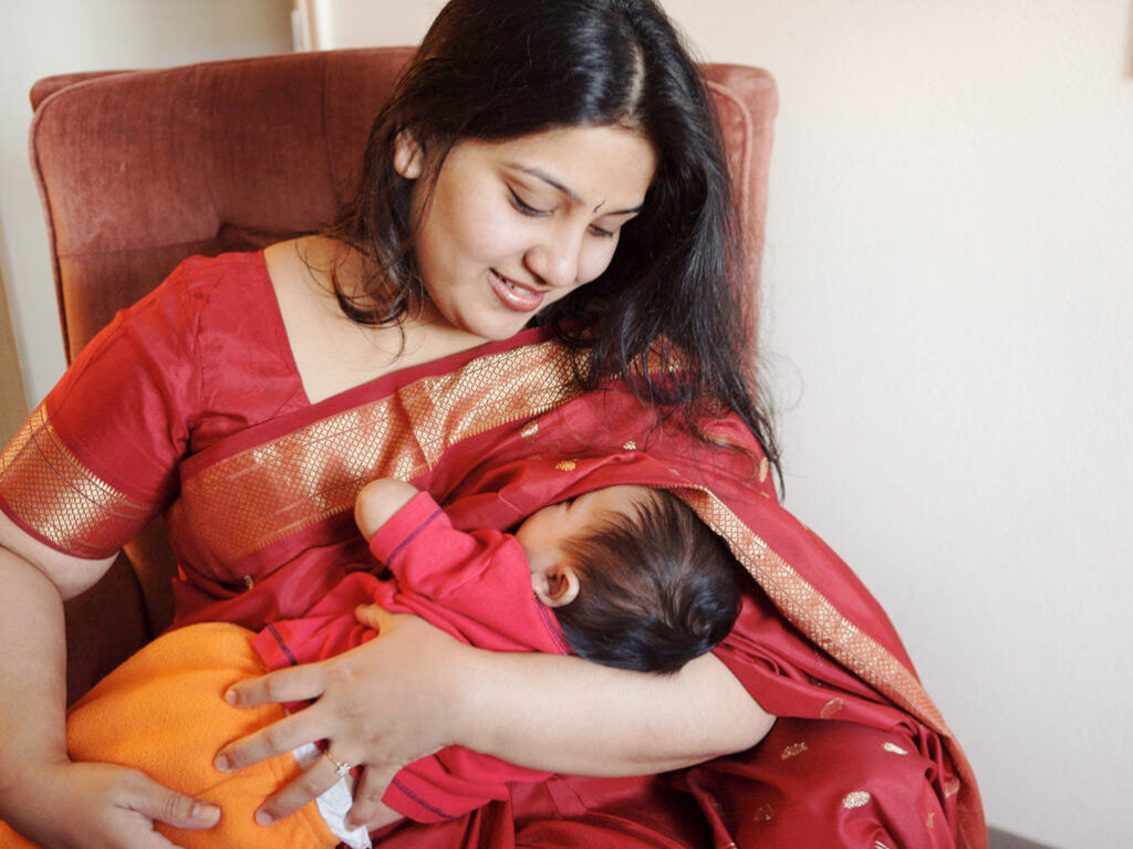 mother-child bonding: intl india andrea Gore
